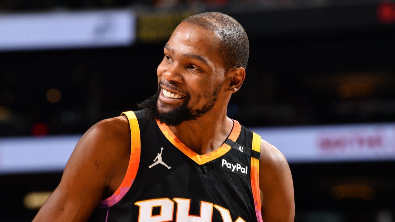 在这个紧要 在这个紧要