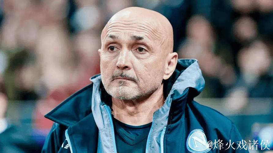 米体：斯帕莱蒂考虑放弃无锋阵，重新启用2名进